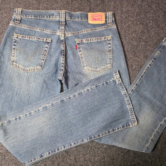 Levi's Women's 513 Low Slouch Boot Cut Jeans 9M - Picture 8 of 15